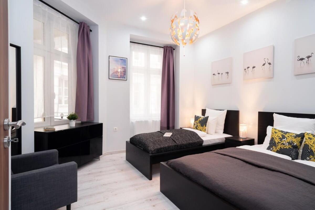 New Spacious Apartment At Superb Location Budapeste Exterior foto