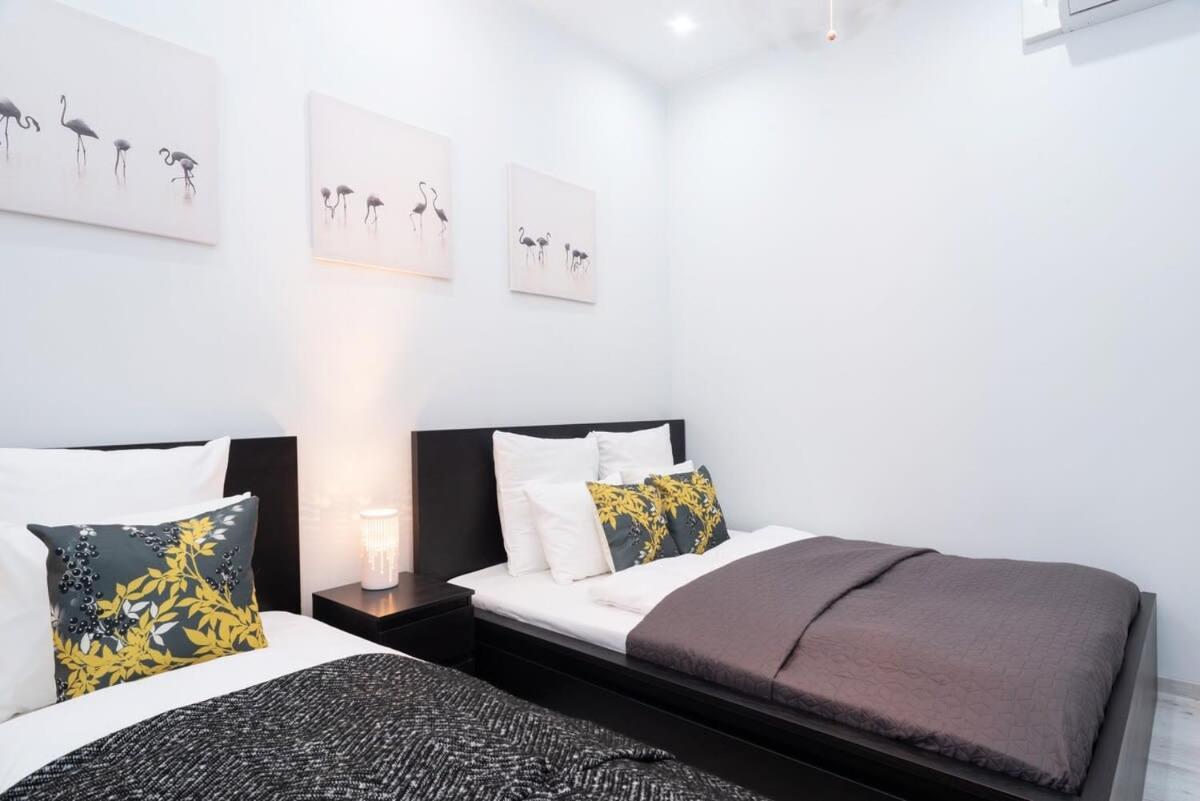 New Spacious Apartment At Superb Location Budapeste Exterior foto