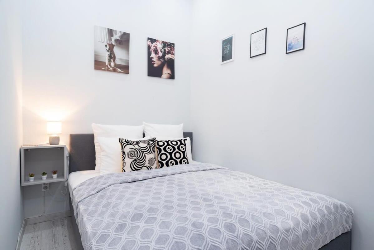 New Spacious Apartment At Superb Location Budapeste Exterior foto