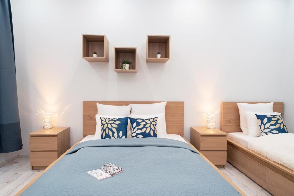 New Spacious Apartment At Superb Location Budapeste Exterior foto